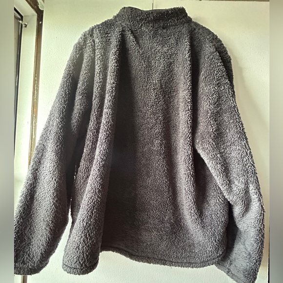 Grey Teddy fuzzy sweater - Picture 3 of 4